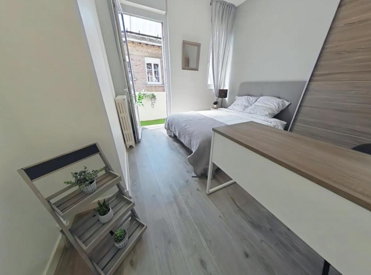 Logement Place D'Erlon Hypercentre Avec Balcon Reims Exterior foto