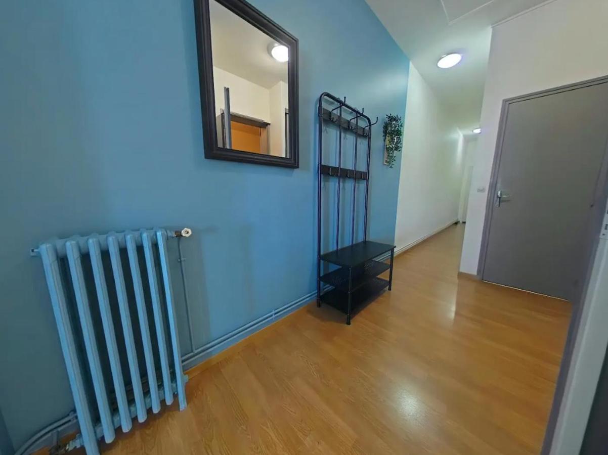 Logement Place D'Erlon Hypercentre Avec Balcon Reims Exterior foto