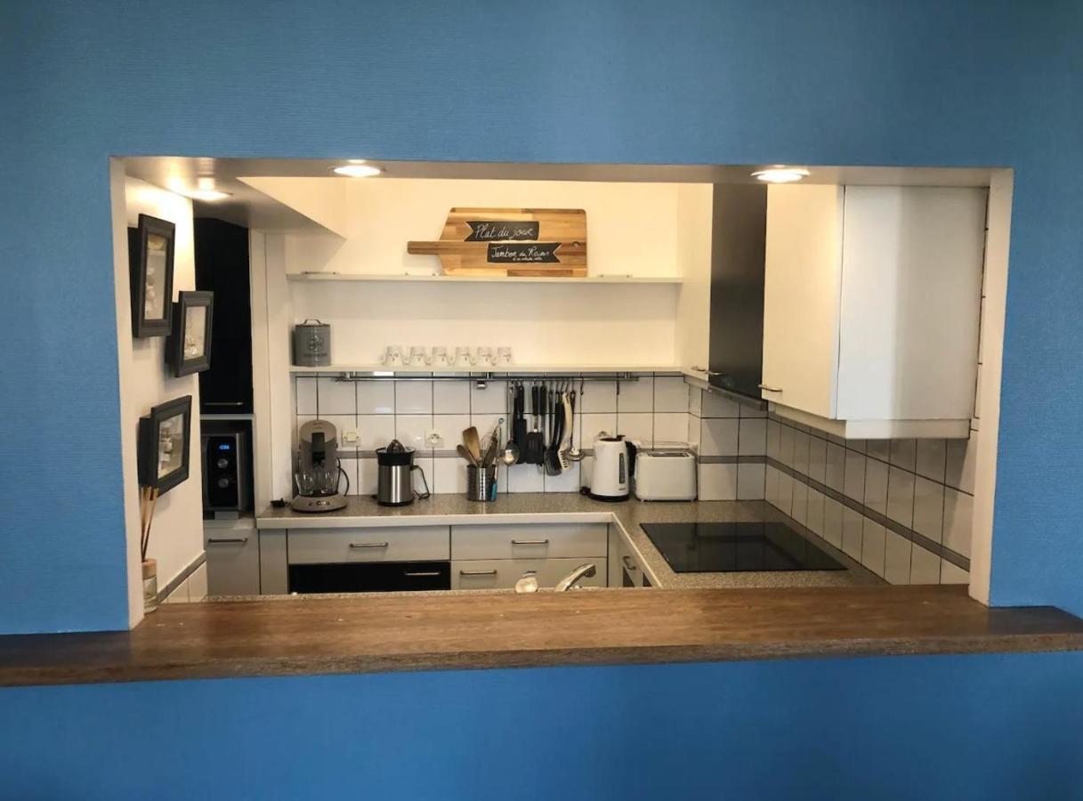 Logement Place D'Erlon Hypercentre Avec Balcon Reims Exterior foto